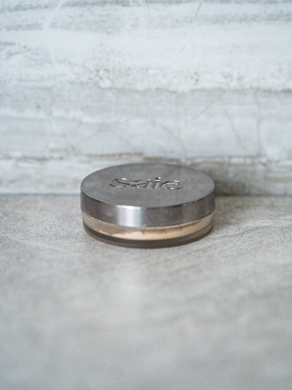 Saie Airset Radiant Loose Setting Powder Translucent